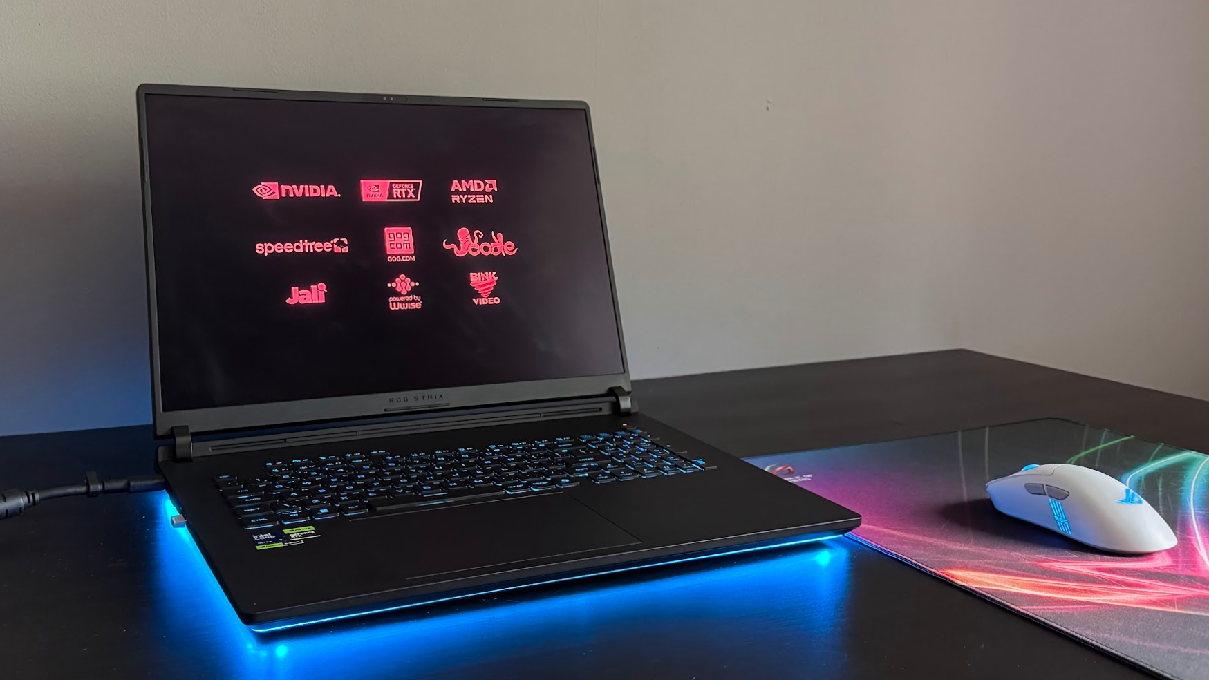 Asus ROG Strix Scar 18