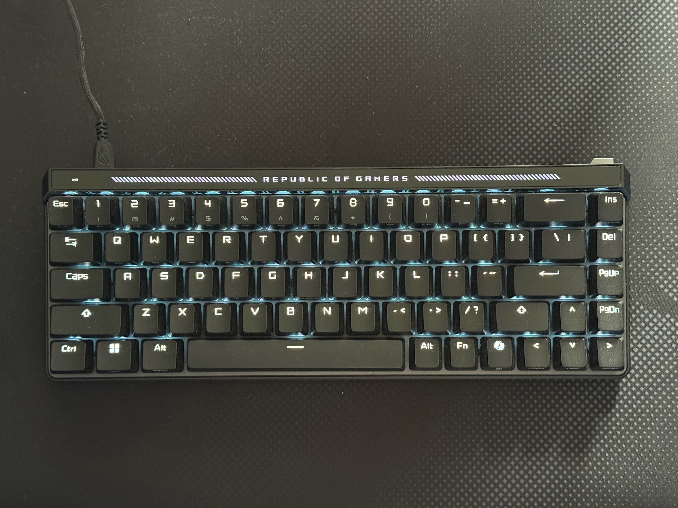 Asus ROG Falchion Ace HFX