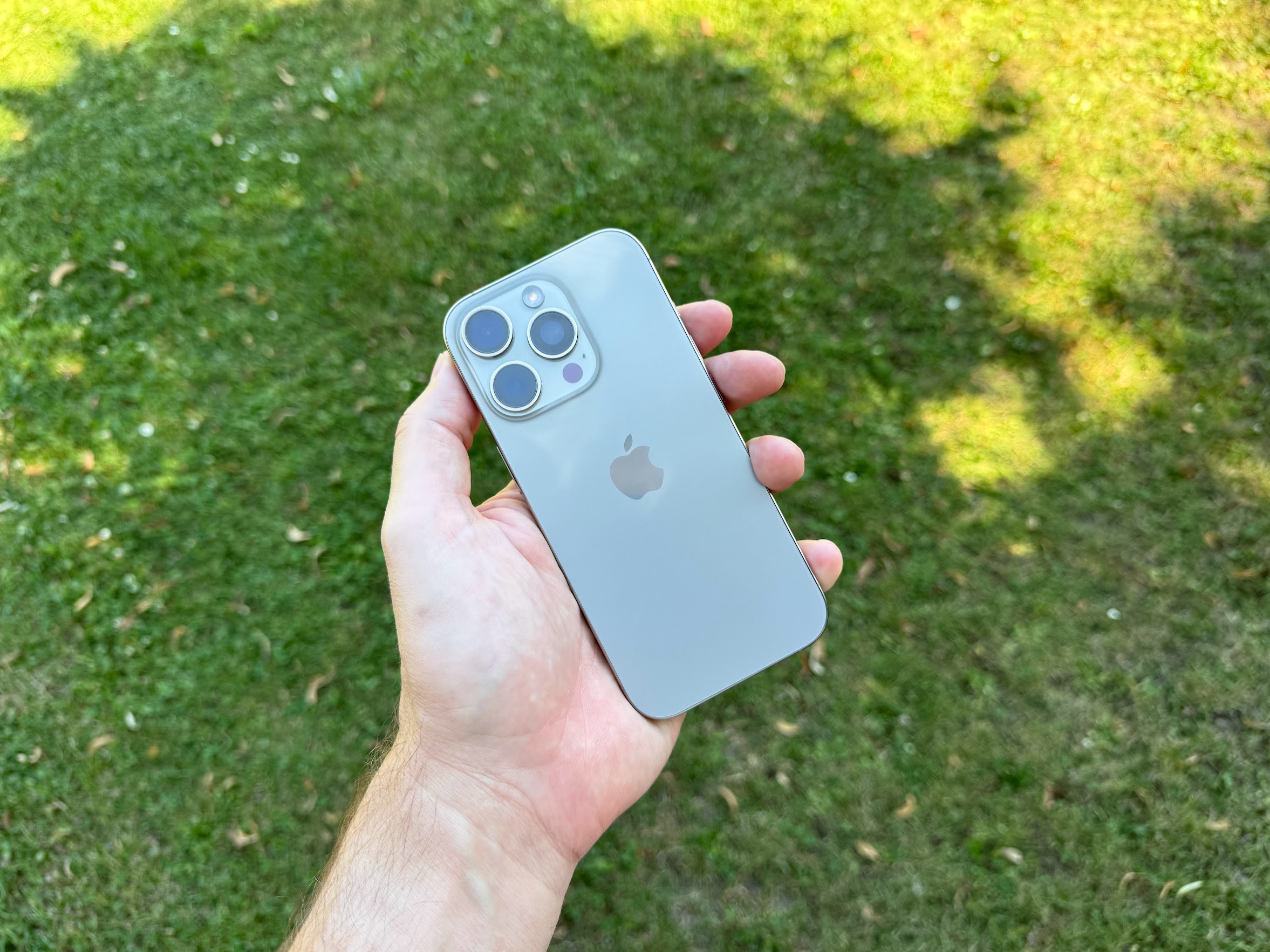 iPhone 16 Pro