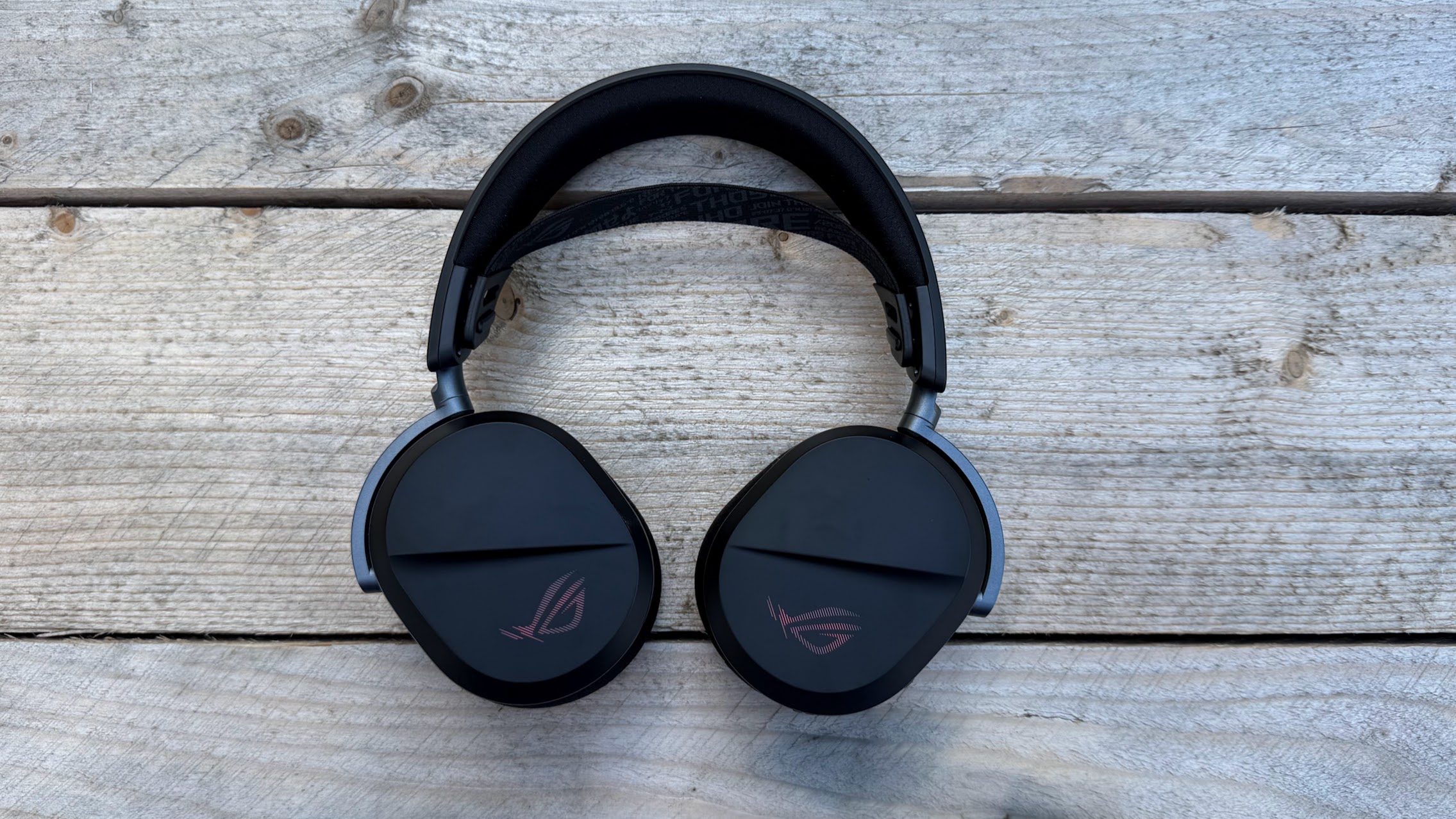 ASUS ROG Pelta