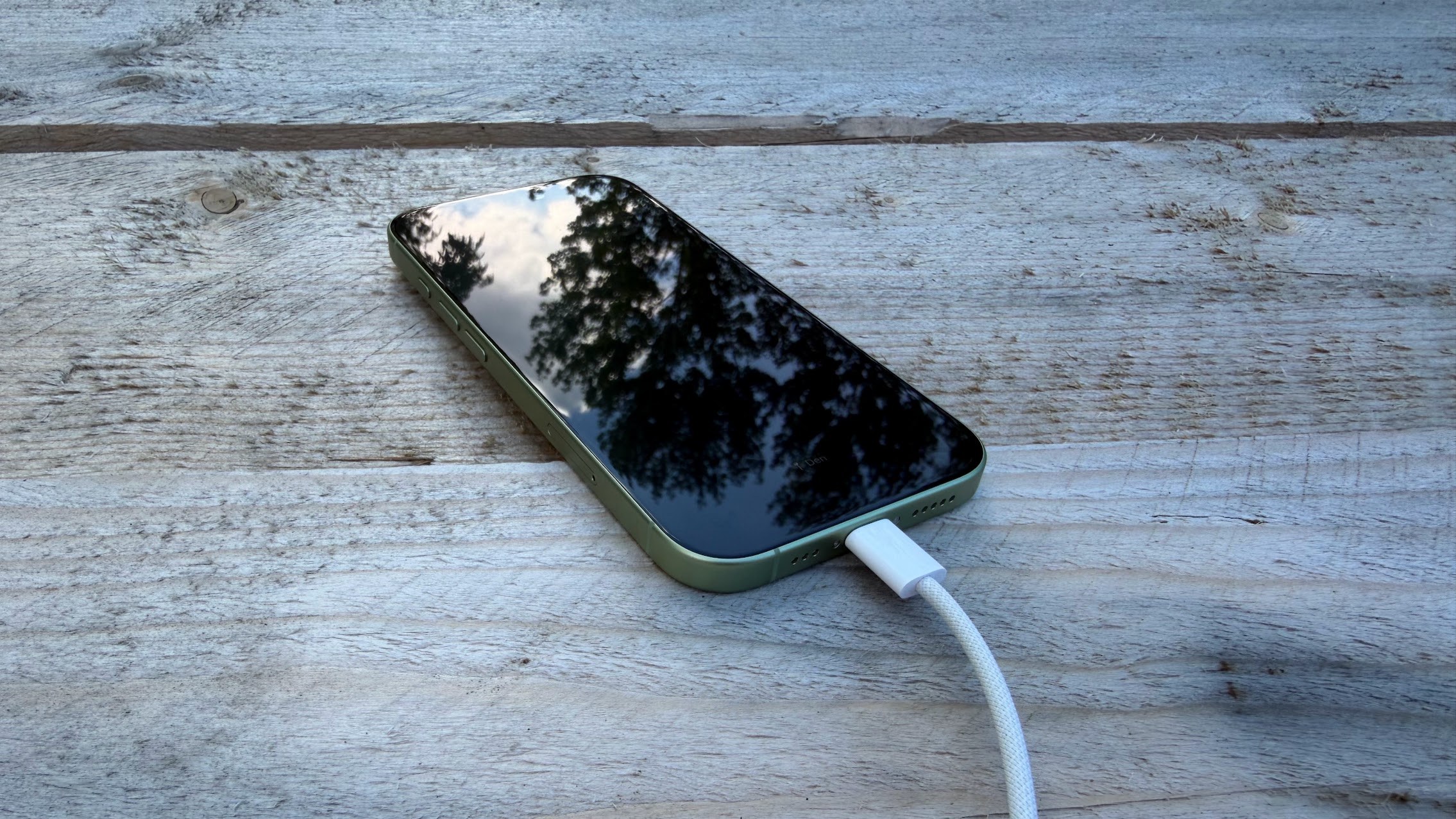 iPhone 17 rychlost nabíjení