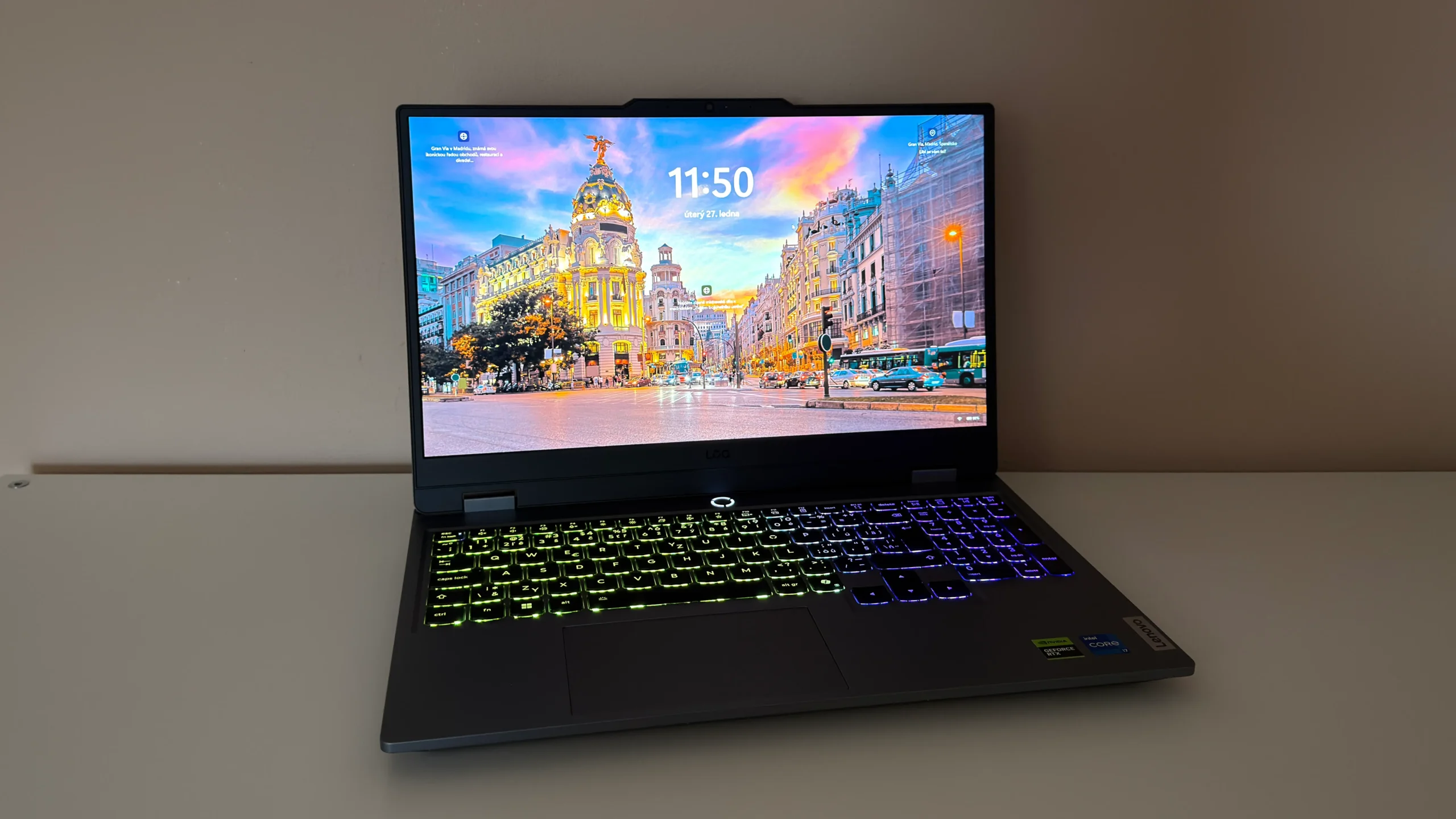 Lenovo LOQ 15IRX10 13