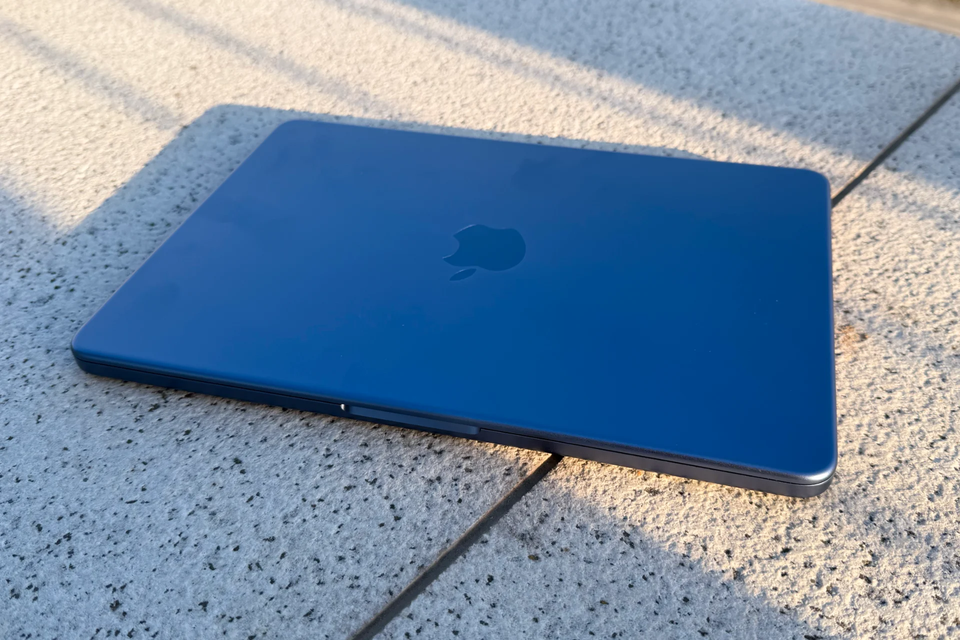 MacBook Neo v redakci