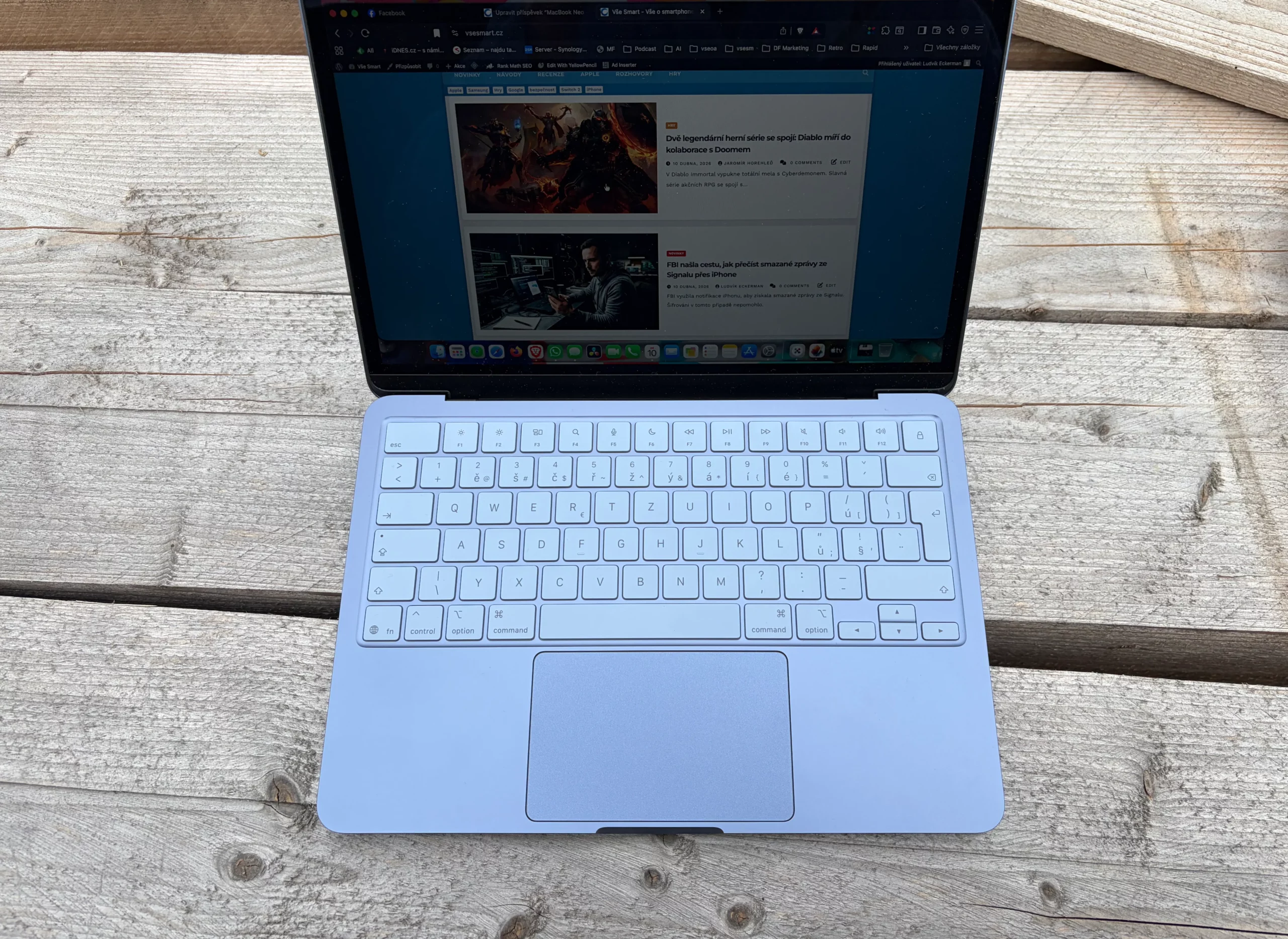 MacBook Neo