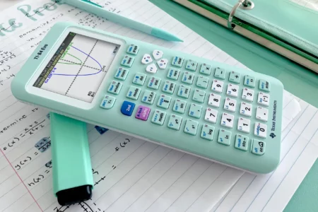 Kalkulačka TI-84 Evo