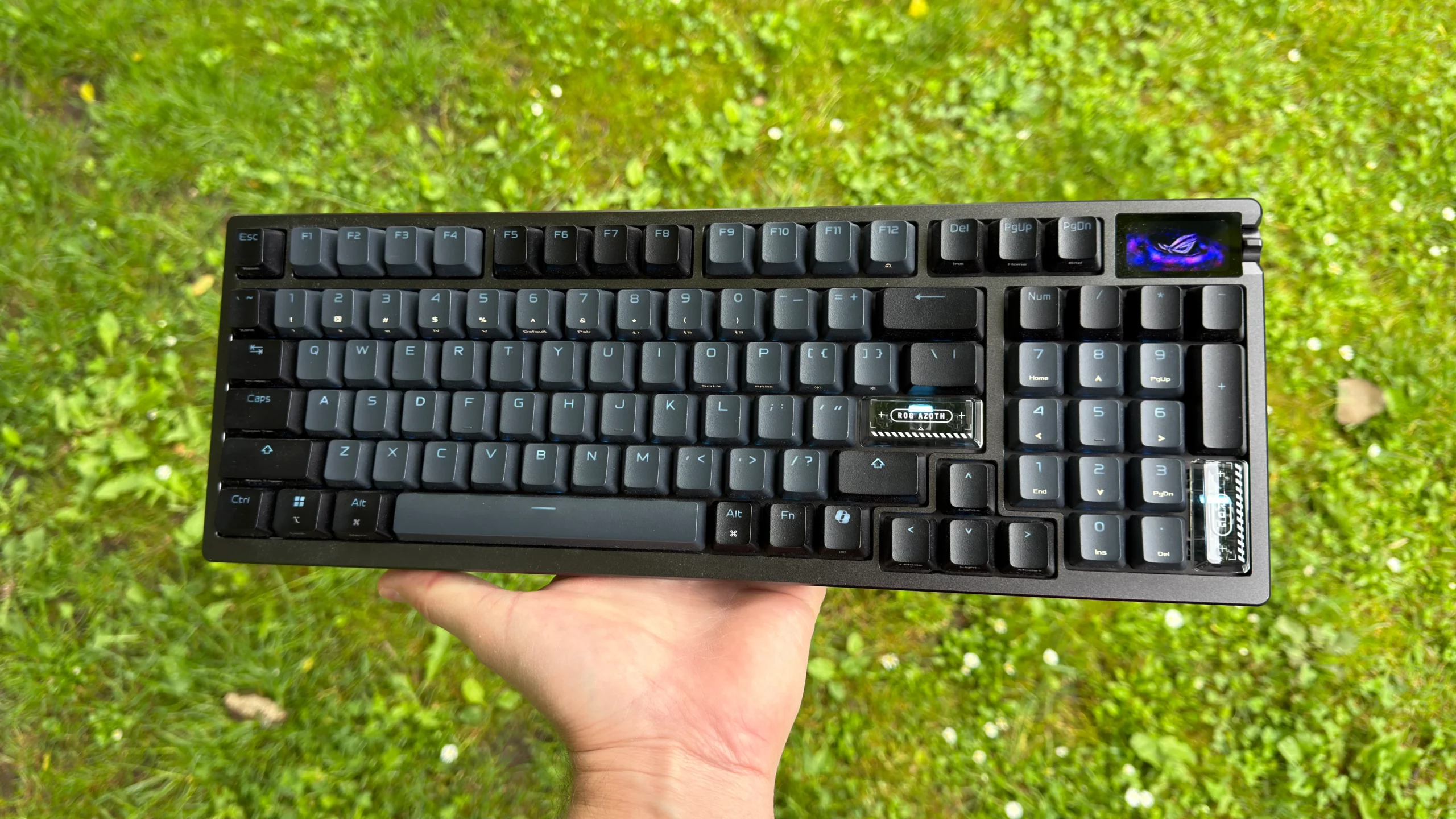 Asus ROG Azoth 96 HE