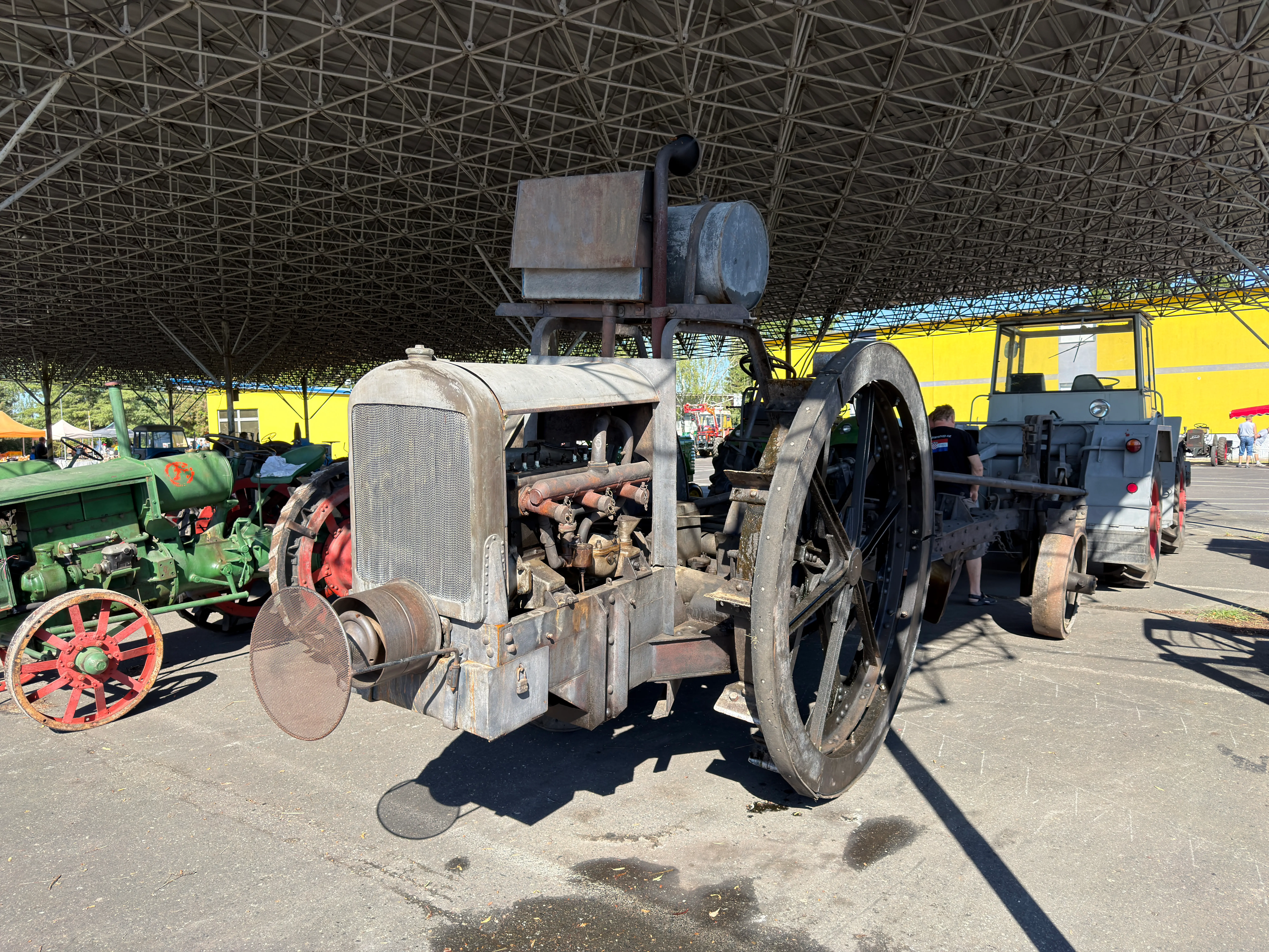 iphone 17 pro max pradědečkův traktor